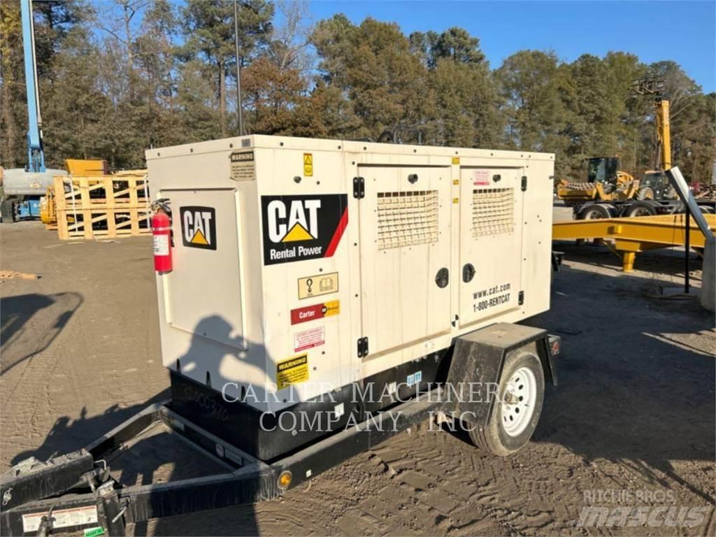CAT GEN/48KW その他の発電機