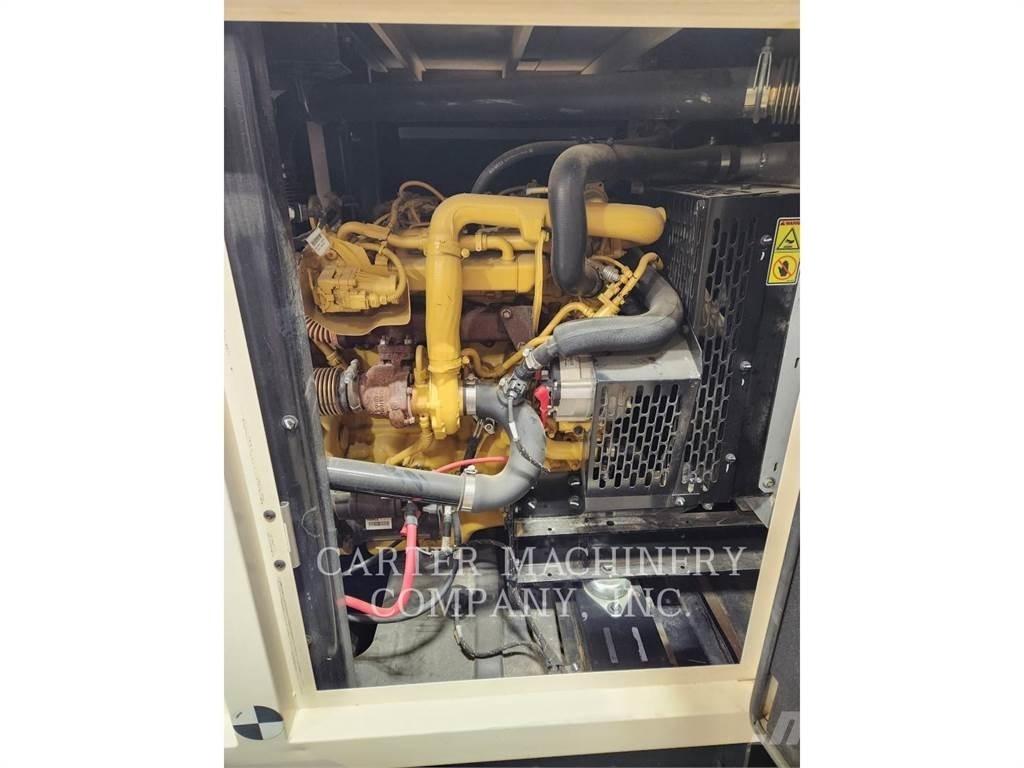 CAT GEN/48KW その他の発電機