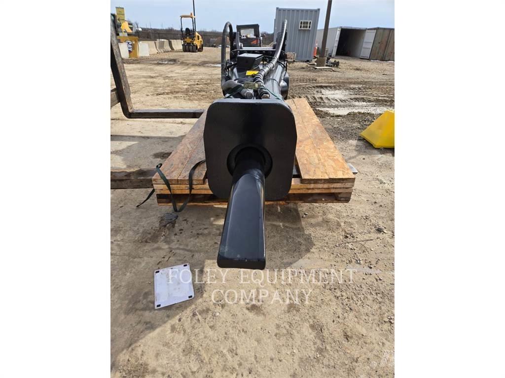 CAT H180DS ハンマー／ブレーカ