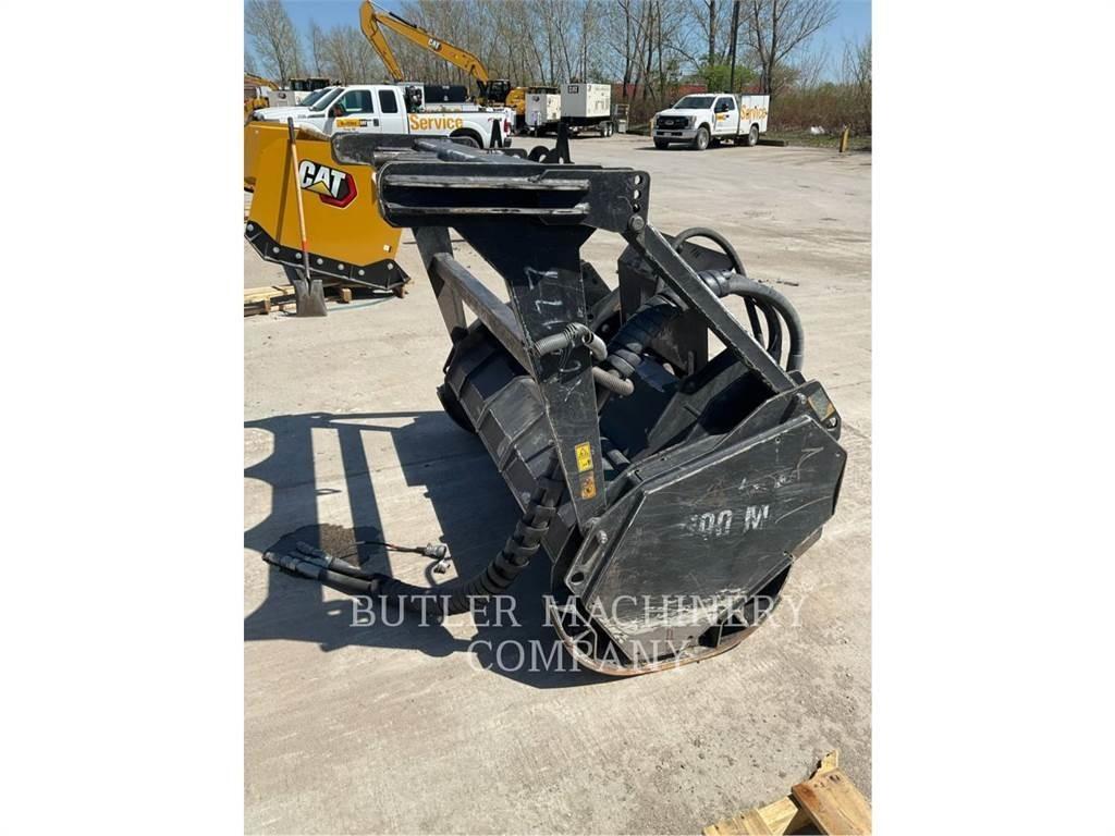 CAT HM315C 林業用マルチャー