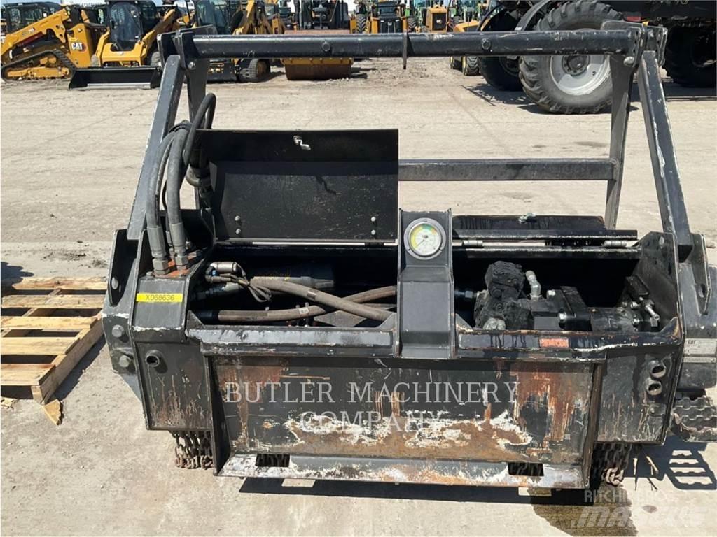 CAT HM315C 林業用マルチャー