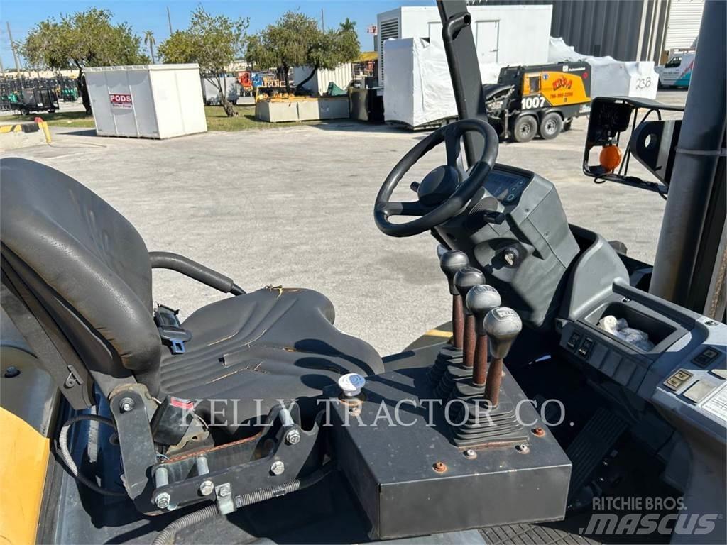 CAT LIFT TRUCKS DP100 ディーゼル・軽油