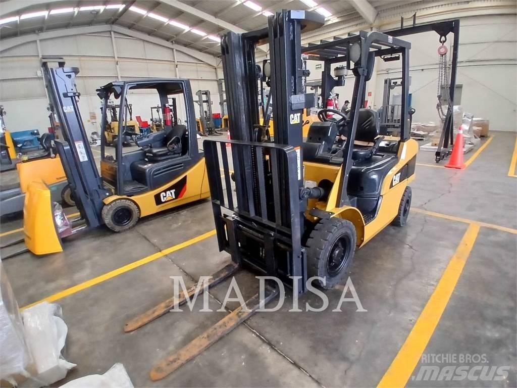 CAT LIFT TRUCKS DP25NM フォークリフト - その他