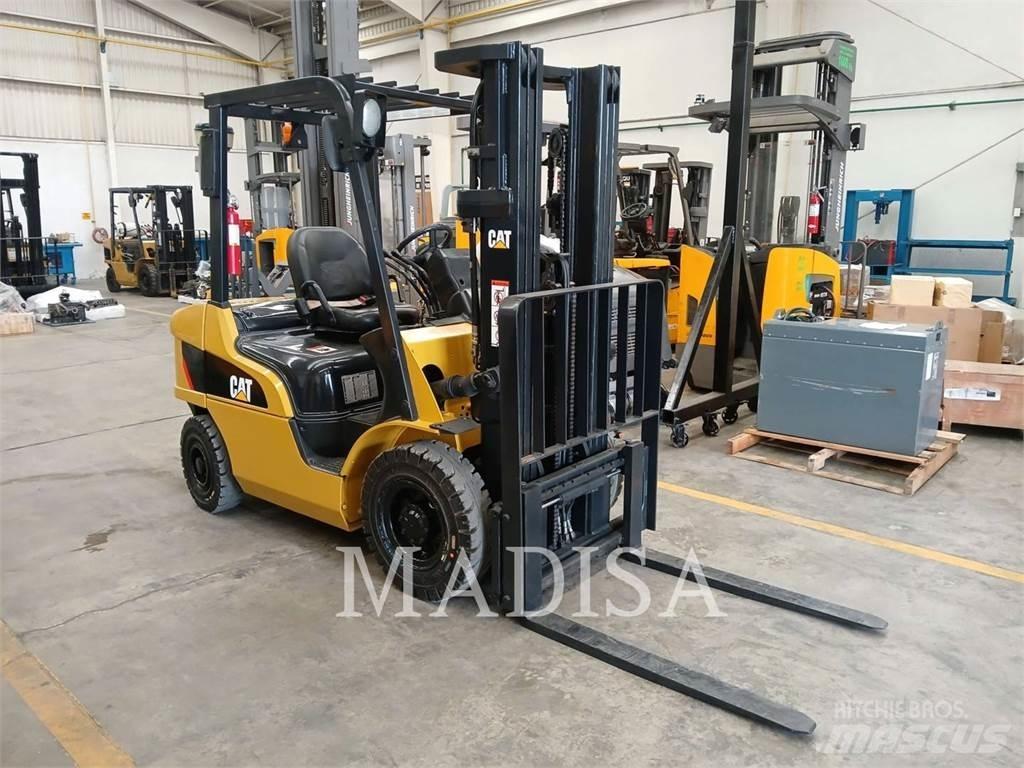CAT LIFT TRUCKS DP25NM5 フォークリフト - その他