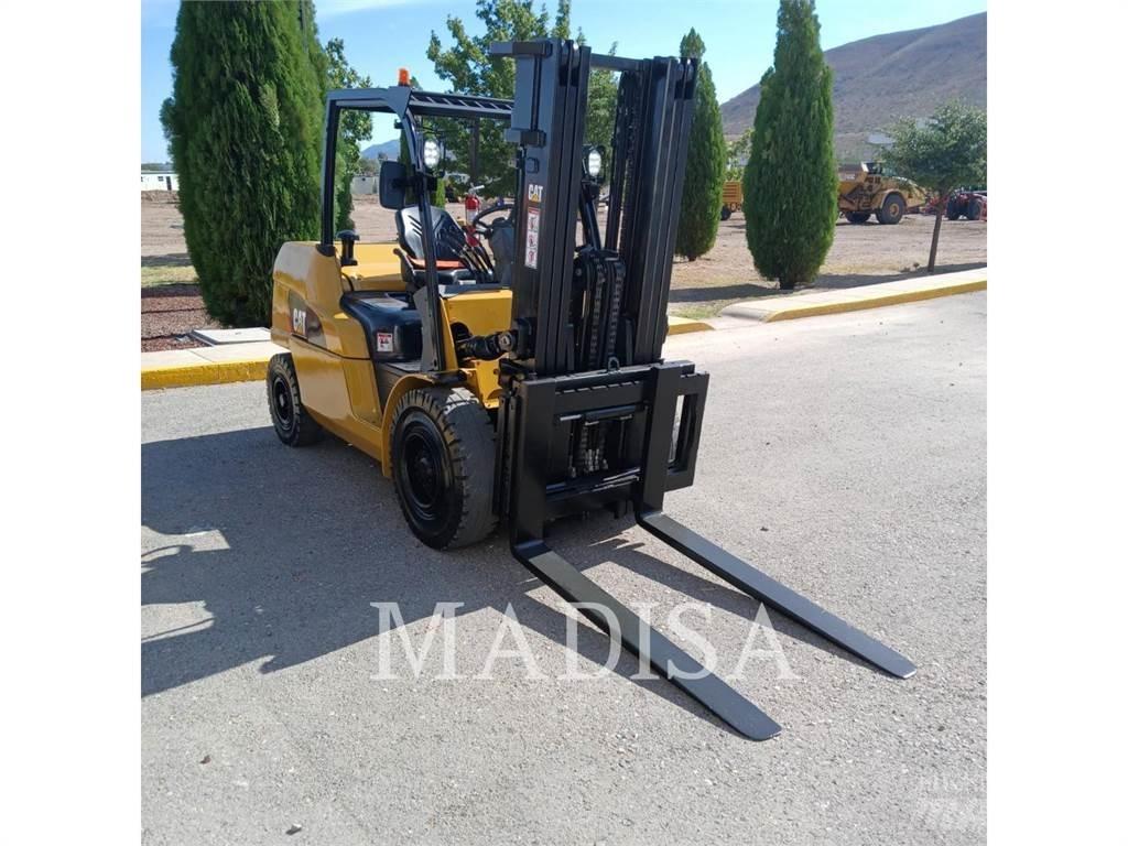 CAT LIFT TRUCKS DP50NM ディーゼル・軽油