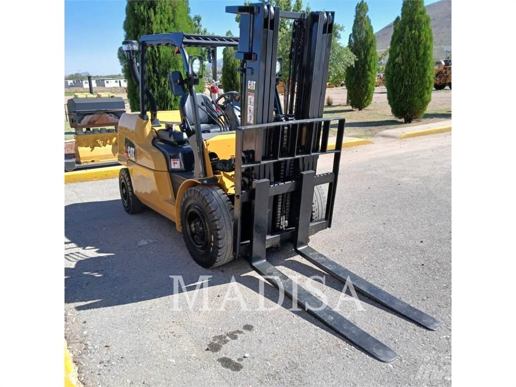 CAT LIFT TRUCKS DP50NM1 ディーゼル・軽油