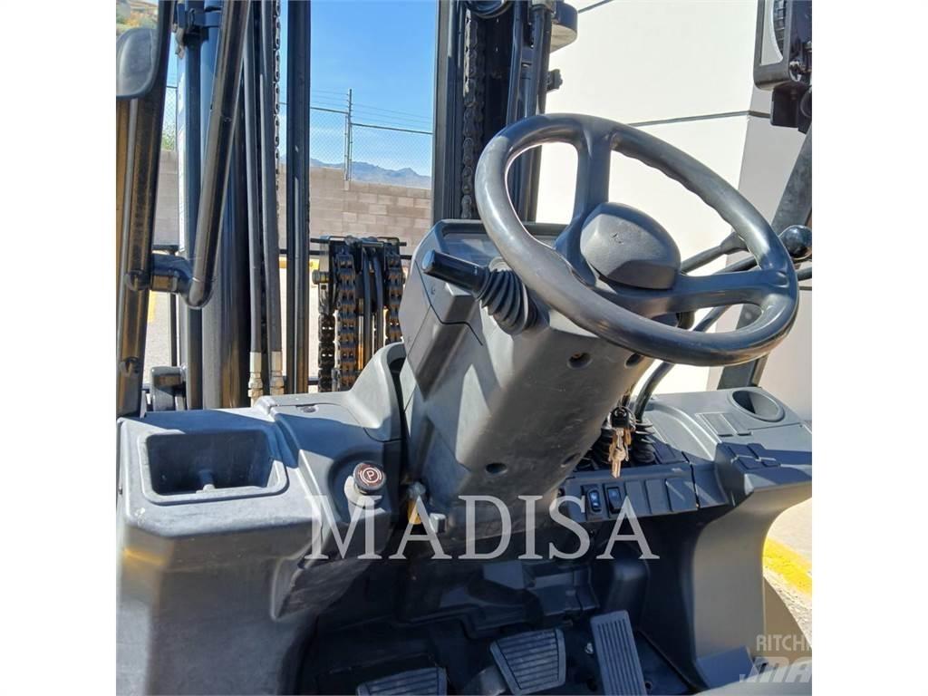 CAT LIFT TRUCKS DP50NM1 ディーゼル・軽油