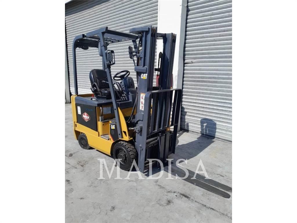 CAT LIFT TRUCKS E3500 フォークリフト - その他