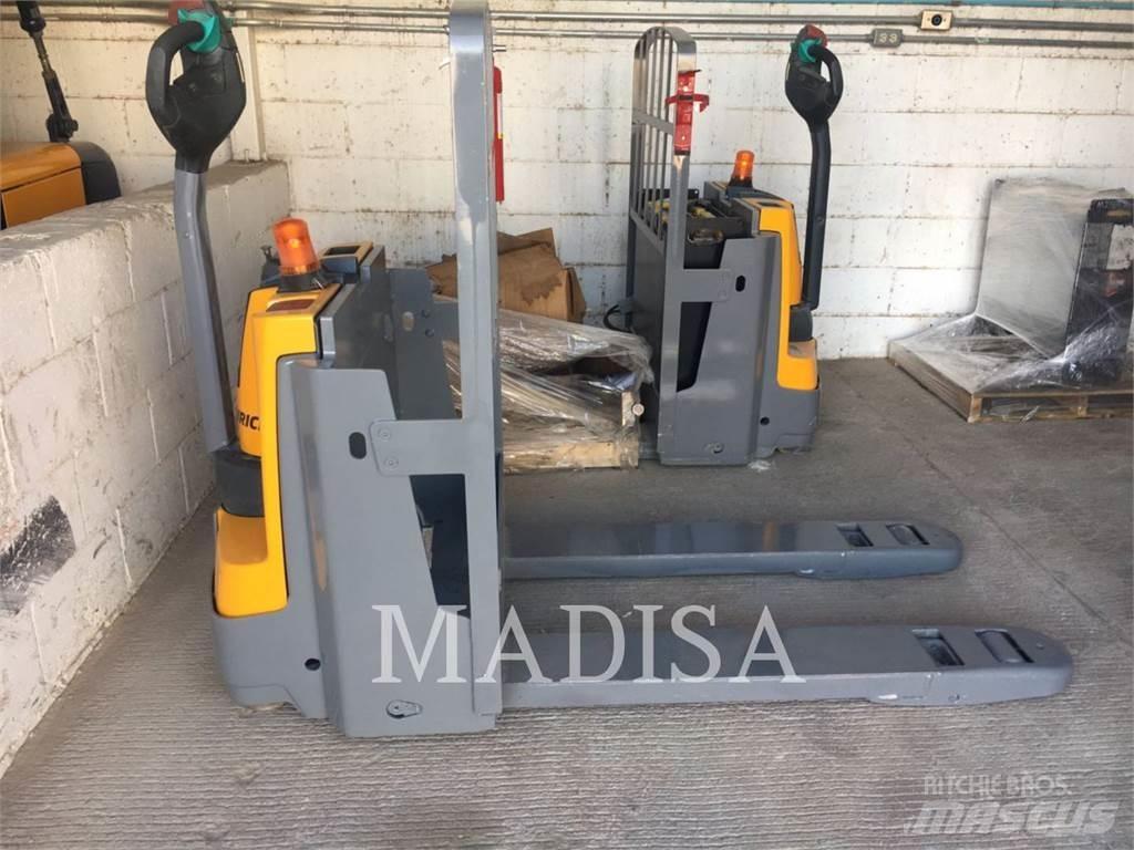 CAT LIFT TRUCKS EJE120E フォークリフト - その他