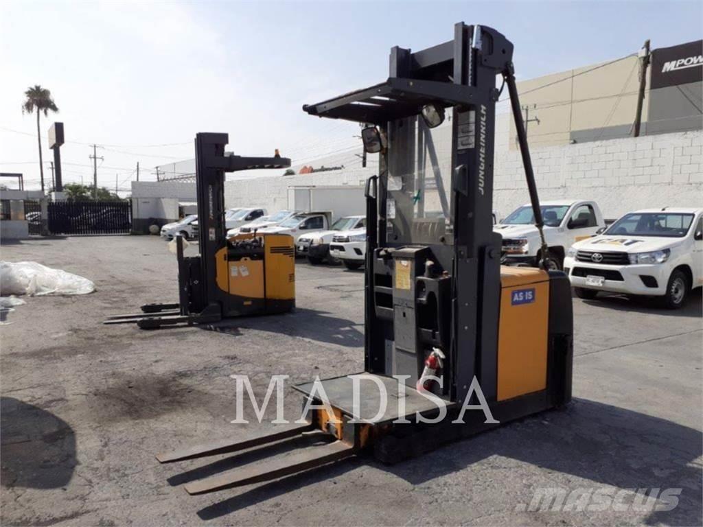 CAT LIFT TRUCKS EKS308 バッテリーフォークリフト
