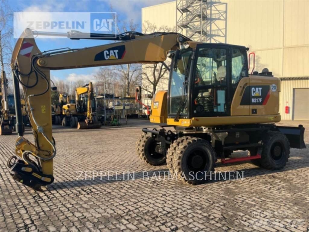 CAT M317F ホイール式油圧ショベル（パワーショベル・ユンボ・バックホー）