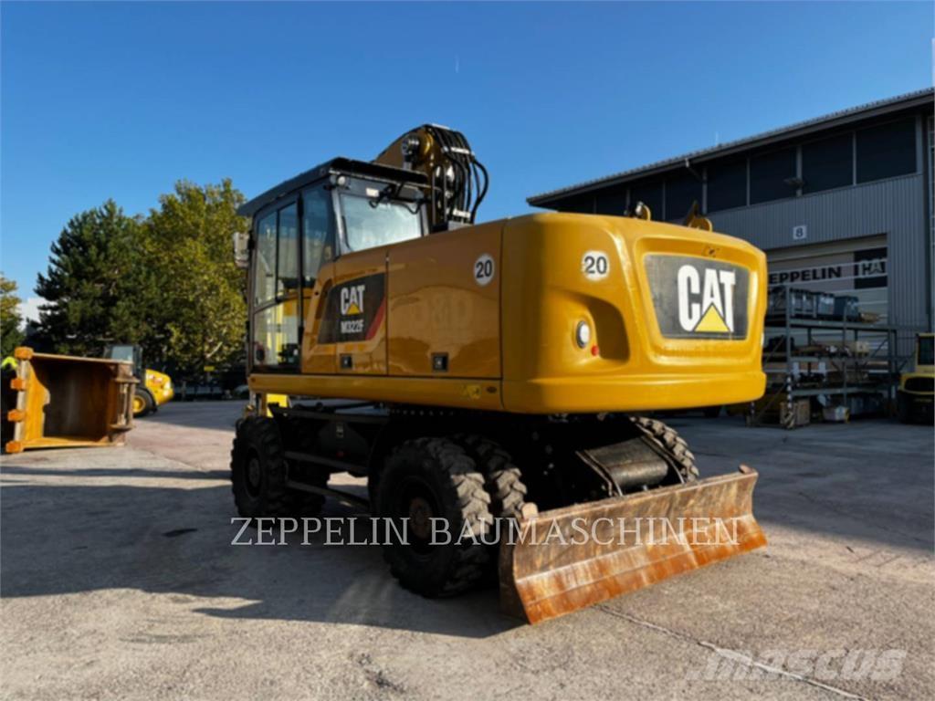 CAT M322F ホイール式油圧ショベル（パワーショベル・ユンボ・バックホー）