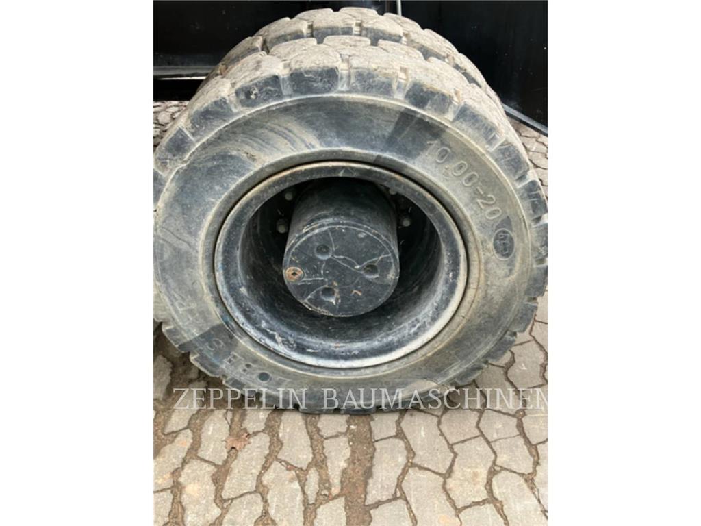 CAT MH3024-06C 解体油圧ショベル