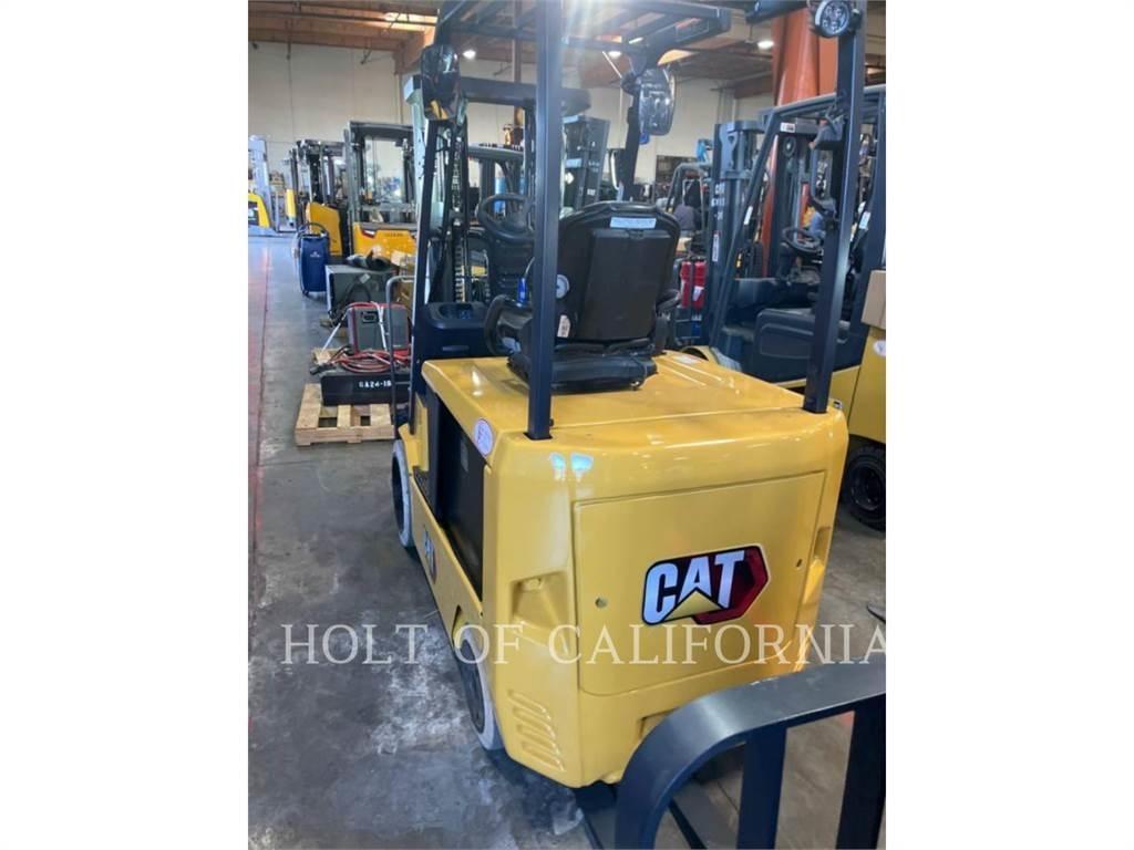 CAT MITSUBISHI EC30N3 バッテリーフォークリフト