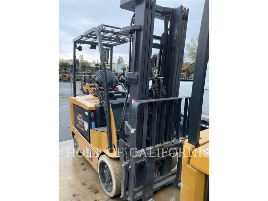 CAT MITSUBISHI EC30N3 バッテリーフォークリフト