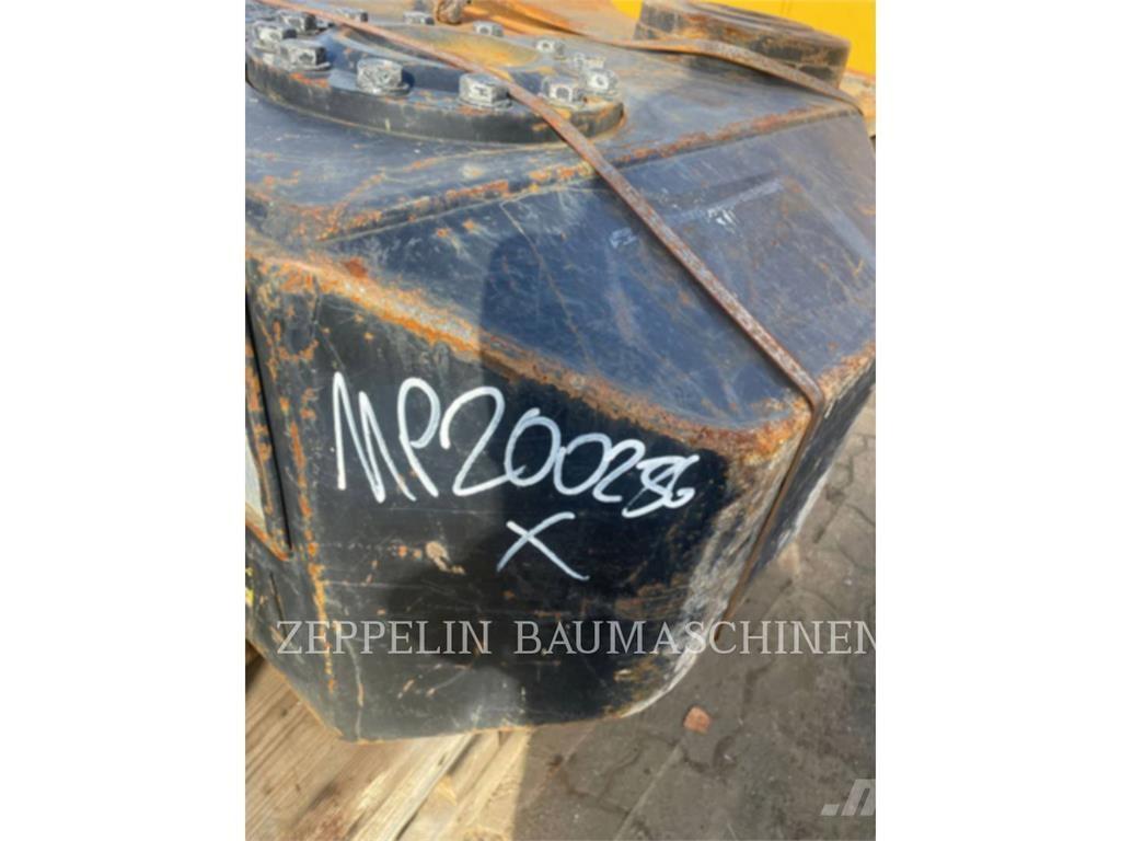 CAT MP318 クラッシャー/破砕機