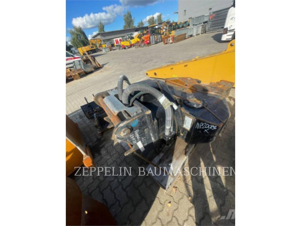 CAT MP318 クラッシャー/破砕機