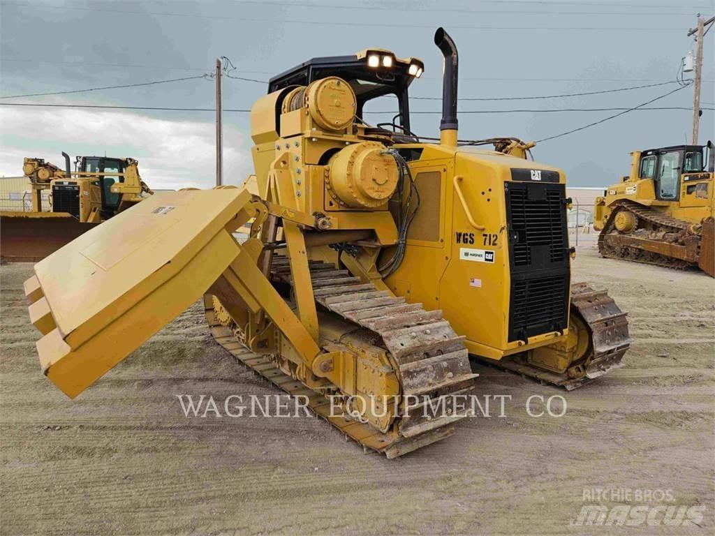 CAT PL61 パイプレイヤー・ドーザー