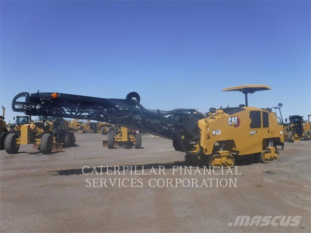 CAT PM312-02 アスファルトコールドミリングマシーン