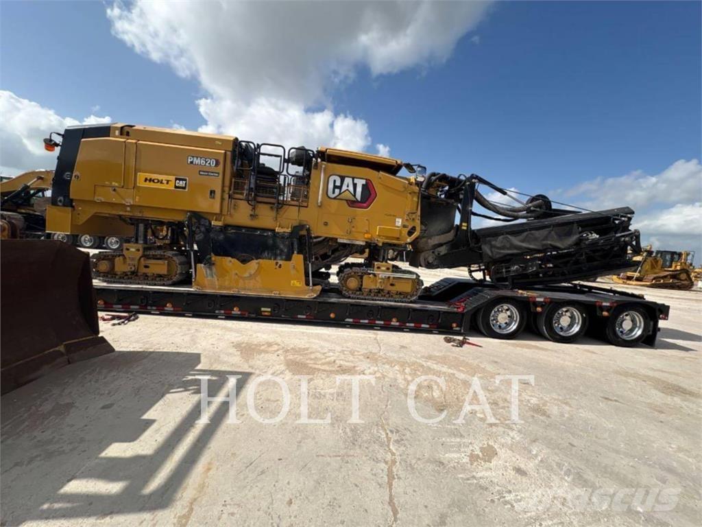 CAT PM620 振動ローラ