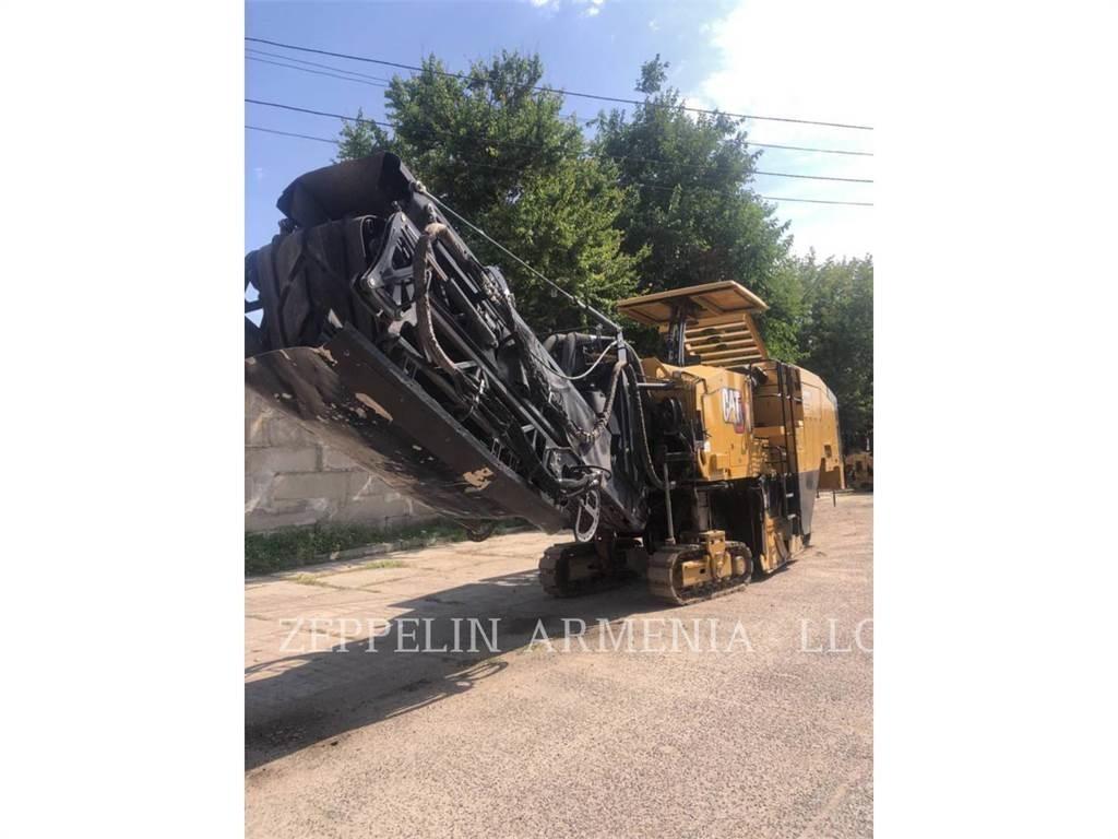 CAT PM620-02LRC アスファルトコールドミリングマシーン