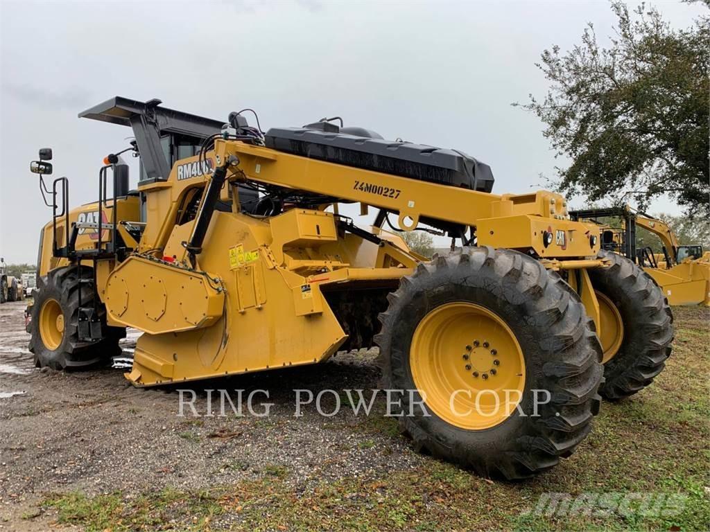 CAT RM400 アスファルトリサイクルマシン