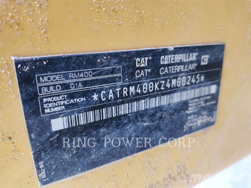 CAT RM400 アスファルトリサイクルマシン