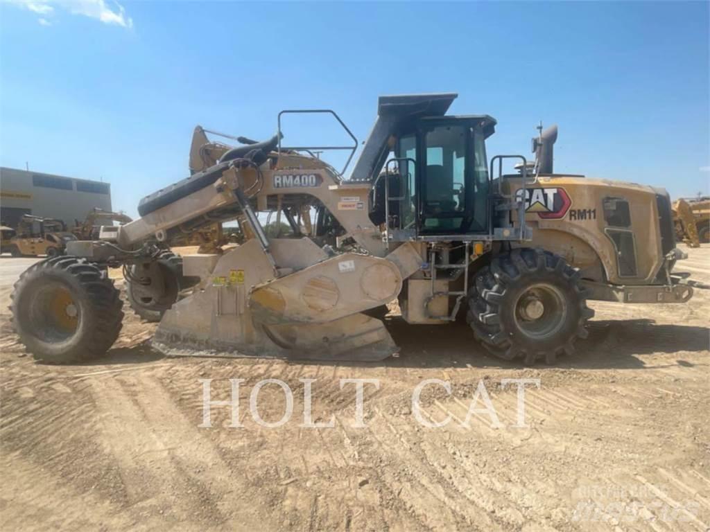 CAT RM400 CAB アスファルトリサイクルマシン