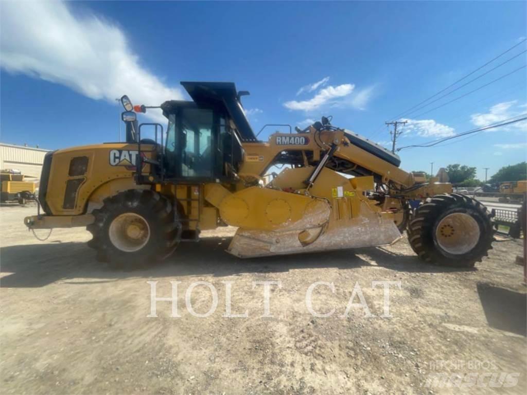 CAT RM400 CAB アスファルトリサイクルマシン