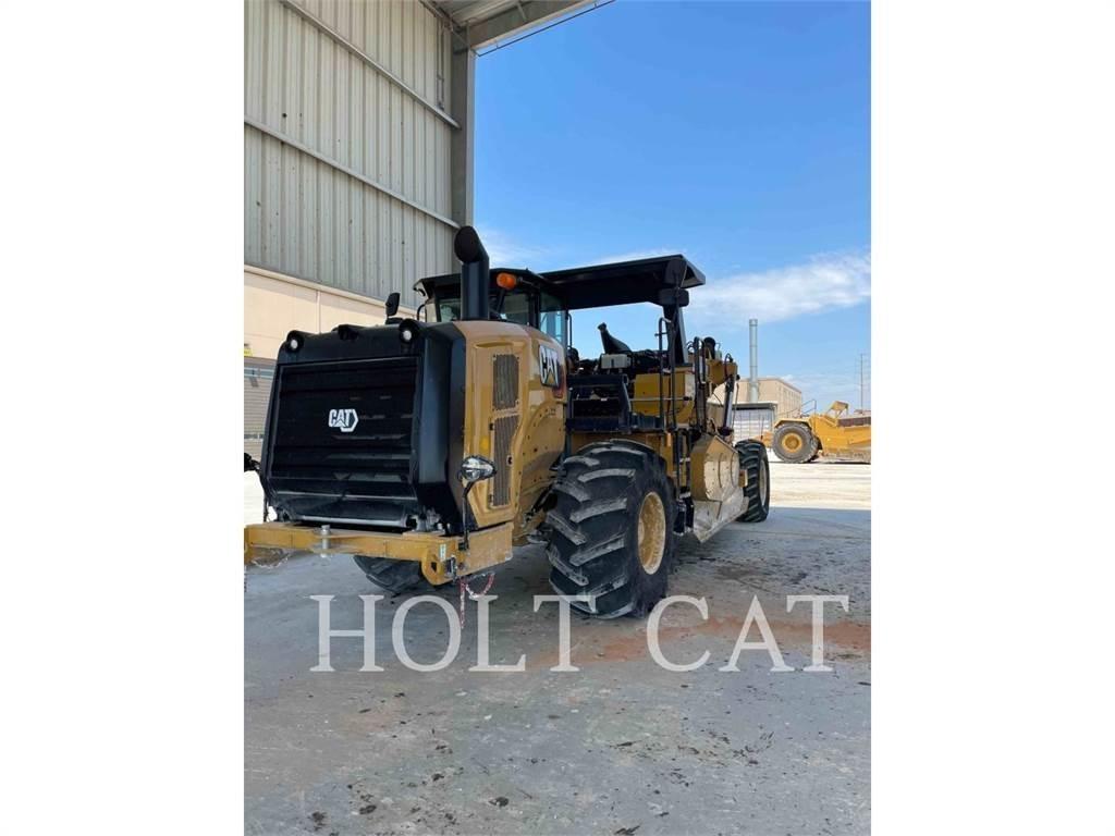 CAT RM400 CAB アスファルトリサイクルマシン