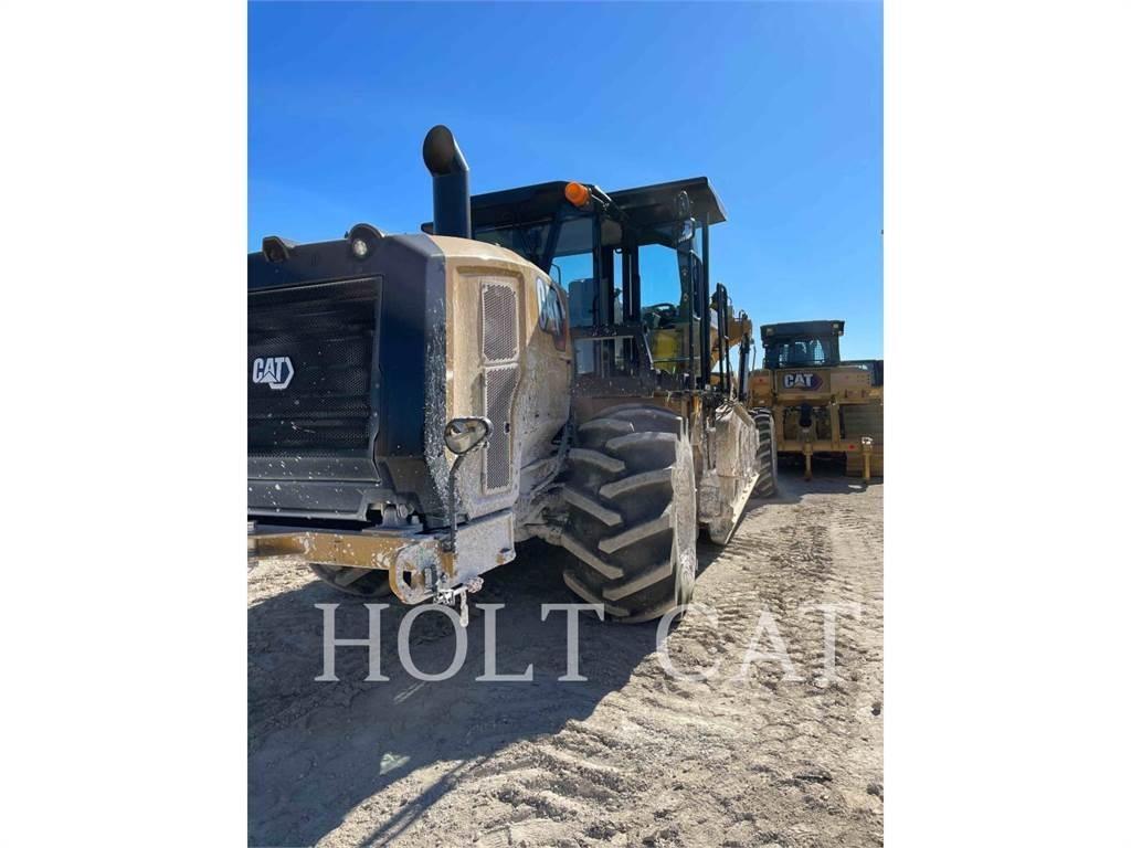 CAT RM400 CAB アスファルトリサイクルマシン