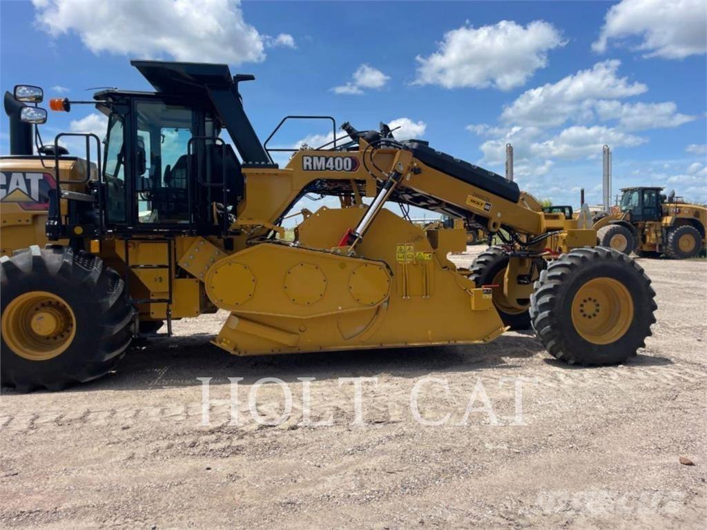 CAT RM400 CAB アスファルトリサイクルマシン