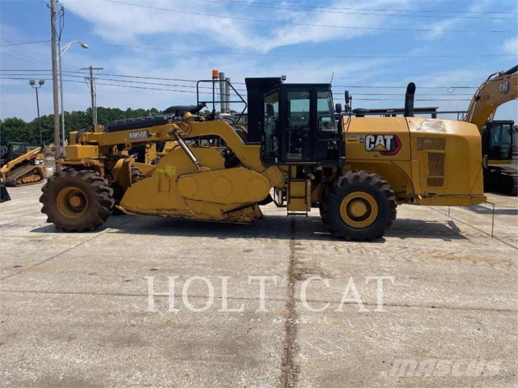 CAT RM500 CAB アスファルトリサイクルマシン