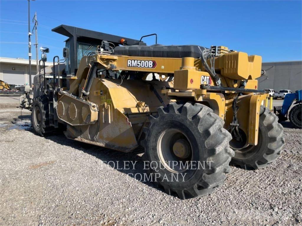 CAT RM500B アスファルトフィニッシャ