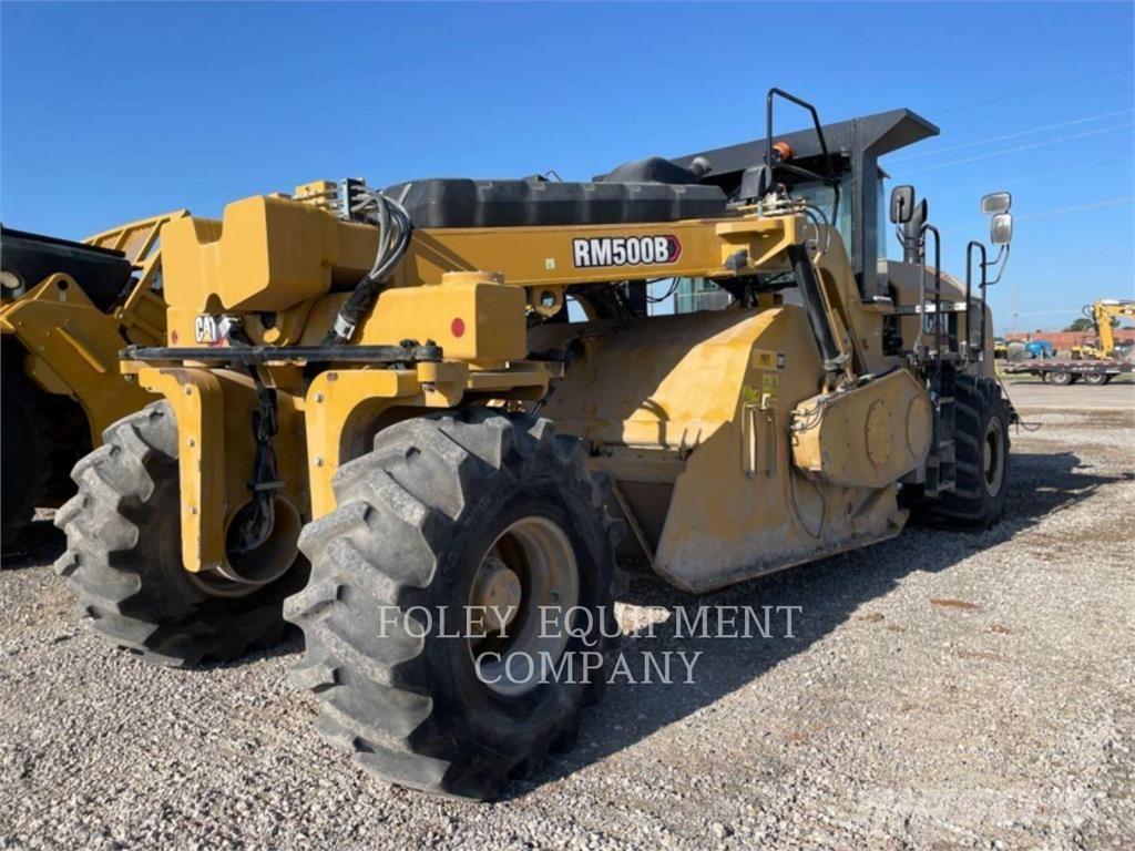CAT RM500B アスファルトフィニッシャ