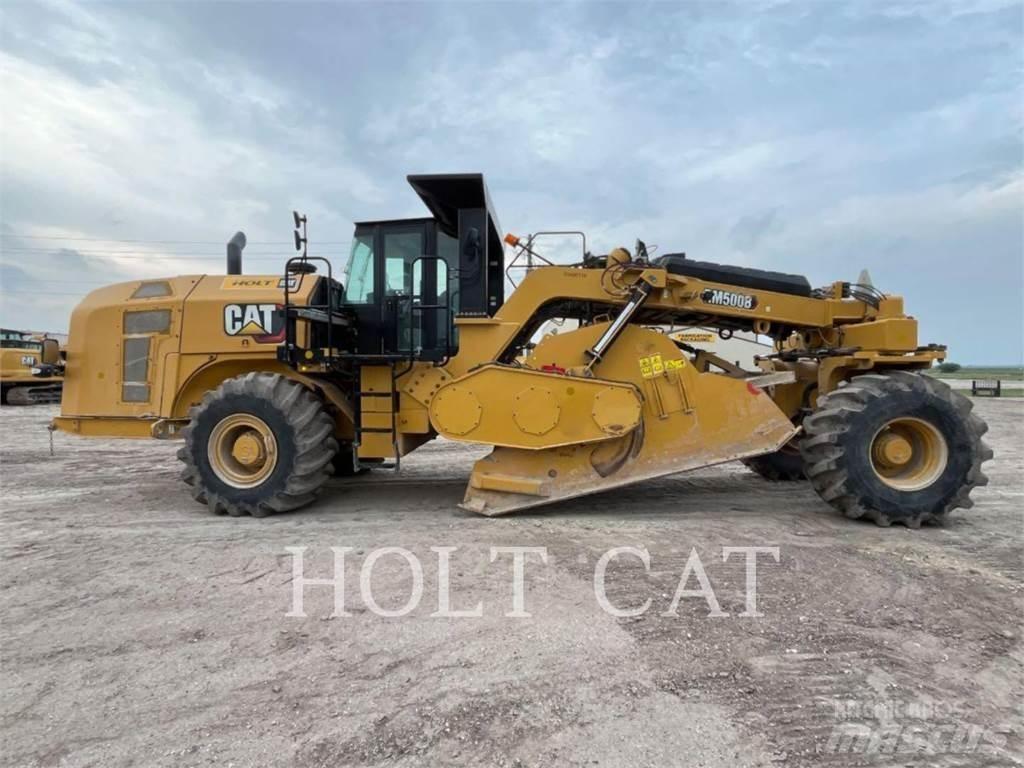 CAT RM500B CAB アスファルトリサイクルマシン