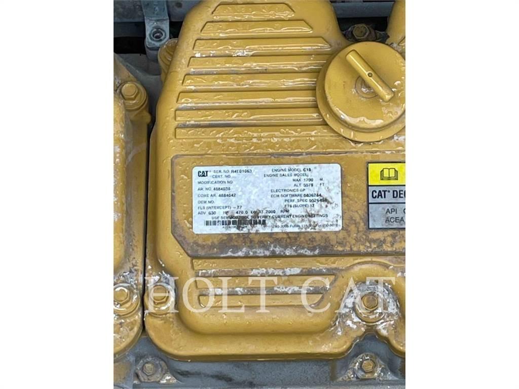 CAT RM600 CAB アスファルトリサイクルマシン