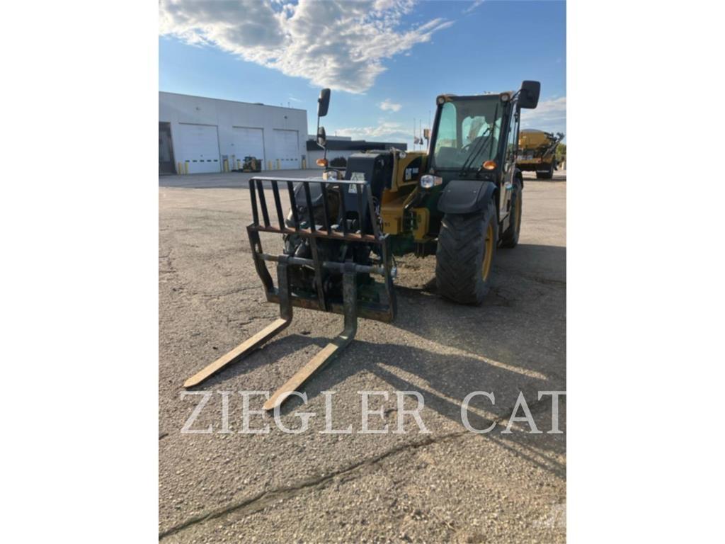 CAT TH408D テレスコーピックハンドラー