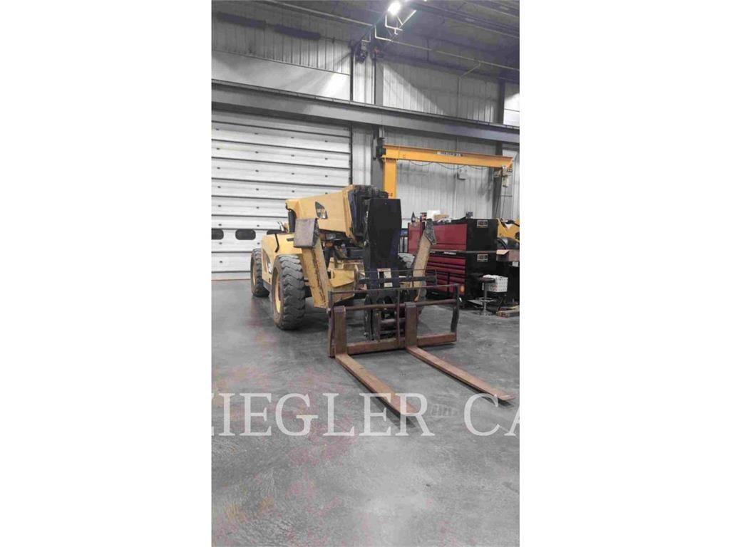 CAT TL1055C テレスコーピックハンドラー