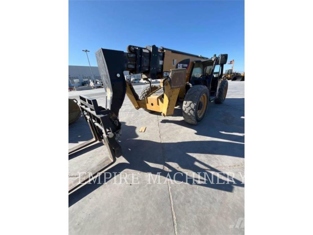 CAT TL1055D テレスコーピックハンドラー