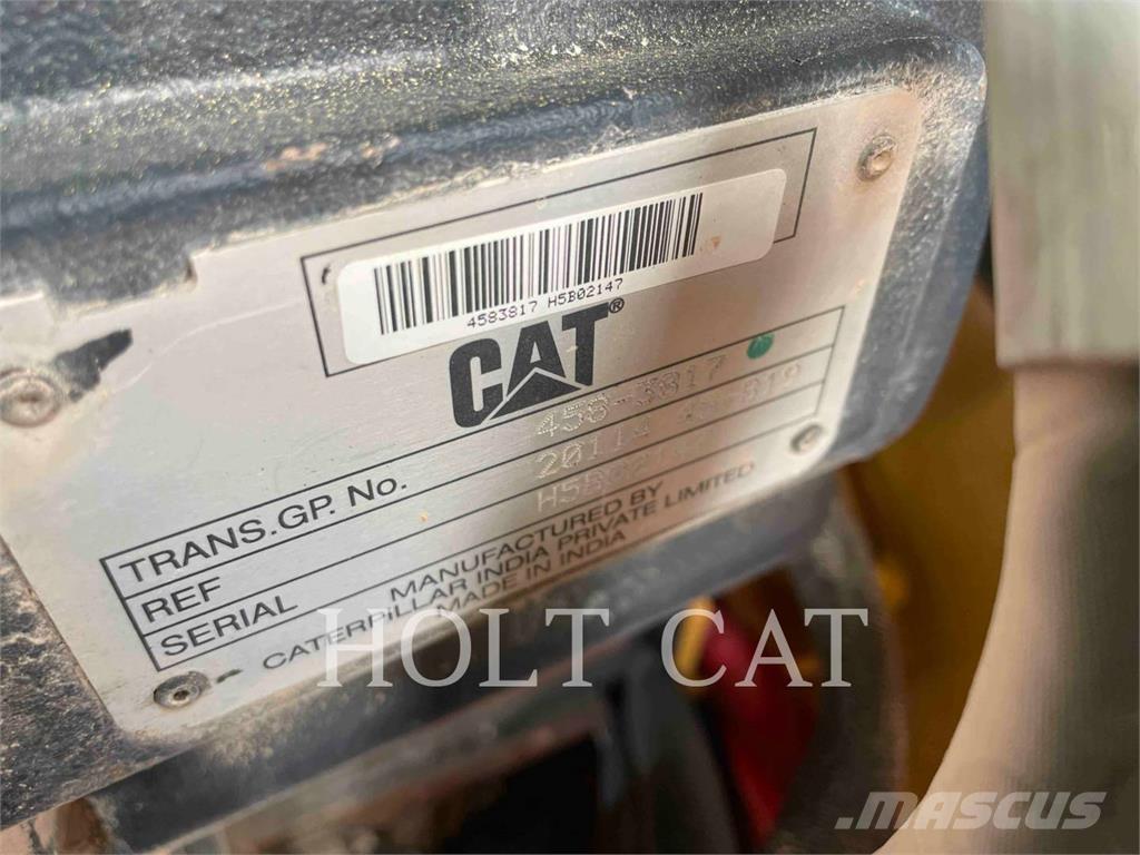 CAT TL1055D テレスコーピックハンドラー