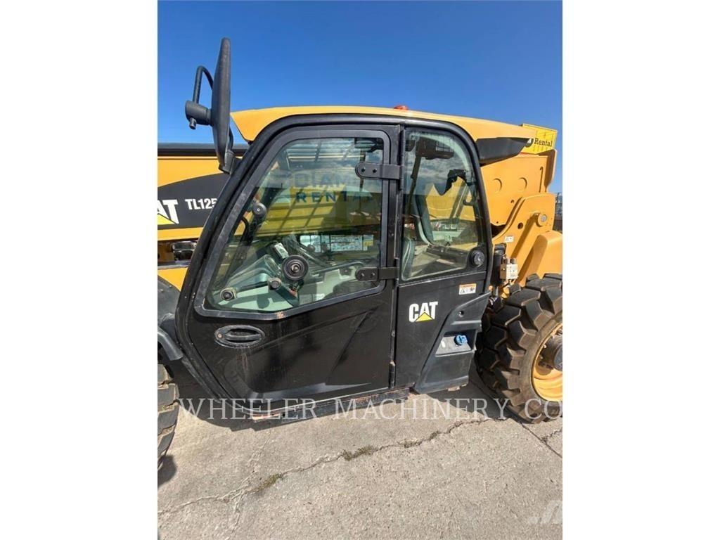 CAT TL1255D CB テレスコーピックハンドラー