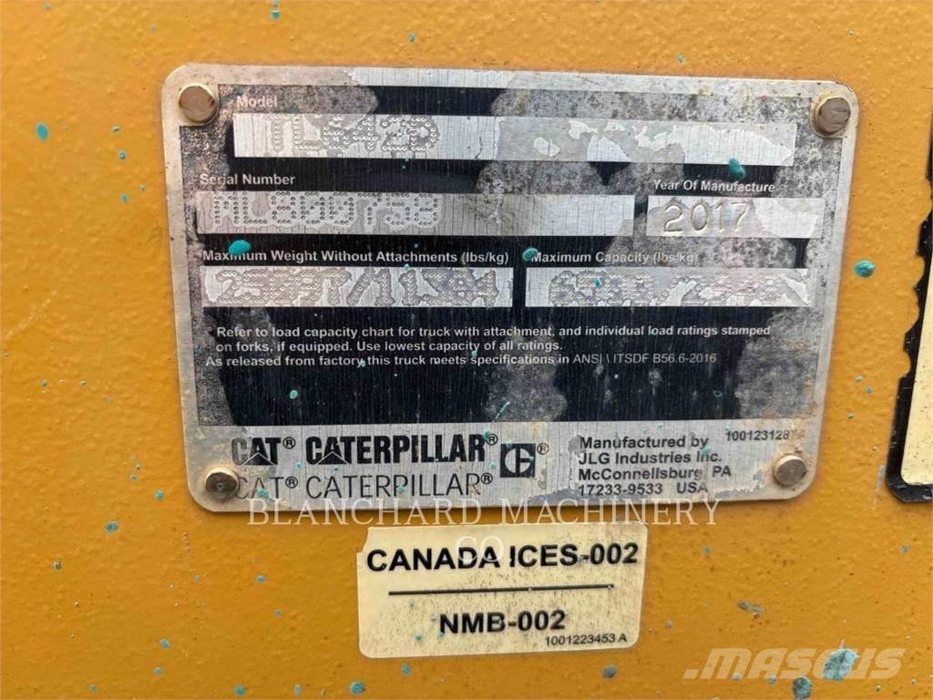 CAT TL642D テレスコーピックハンドラー