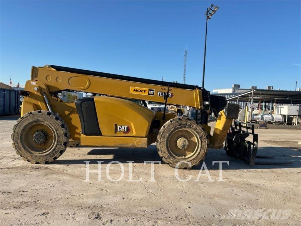 CAT TL943 テレスコーピックハンドラー