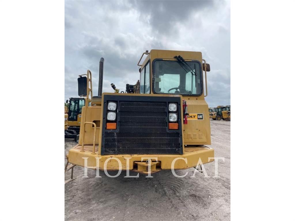 CAT W00 613C スクレイパー