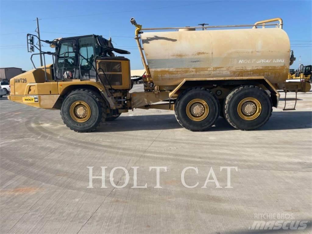 CAT W00 730 タンカートラック