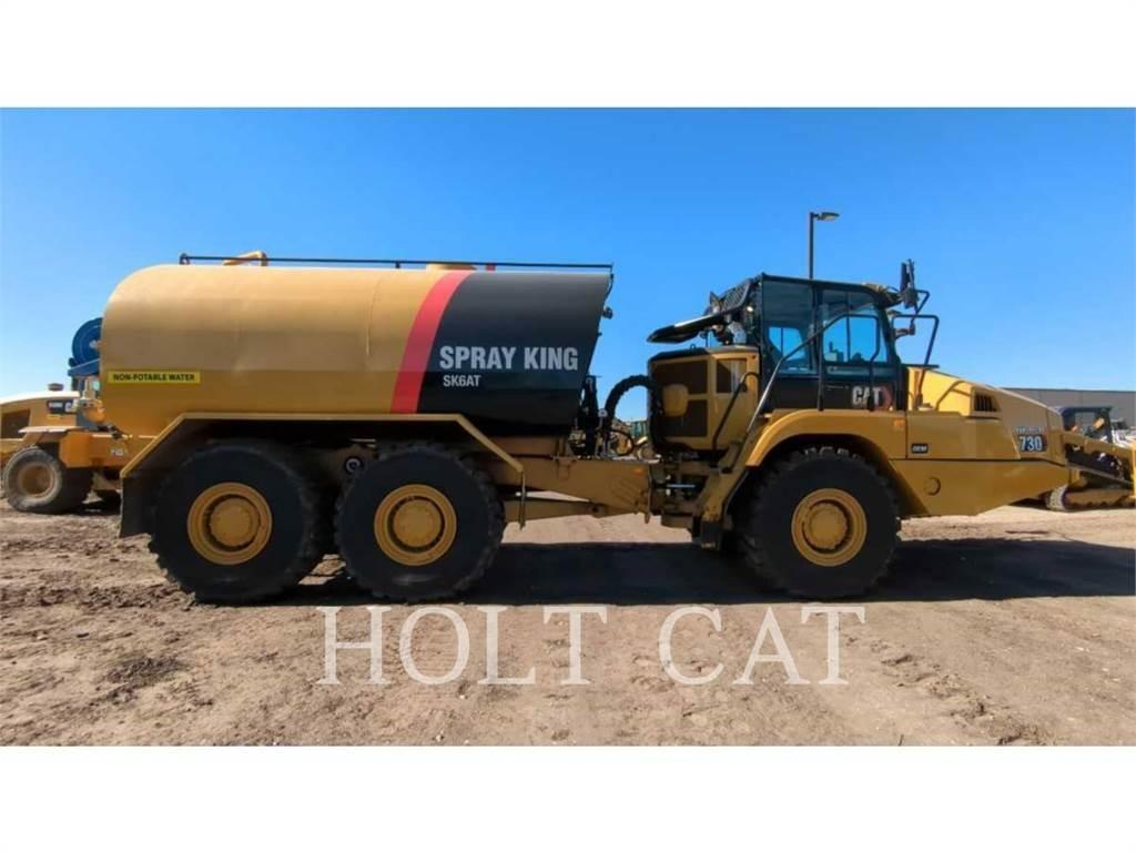 CAT W00 730 タンカートラック