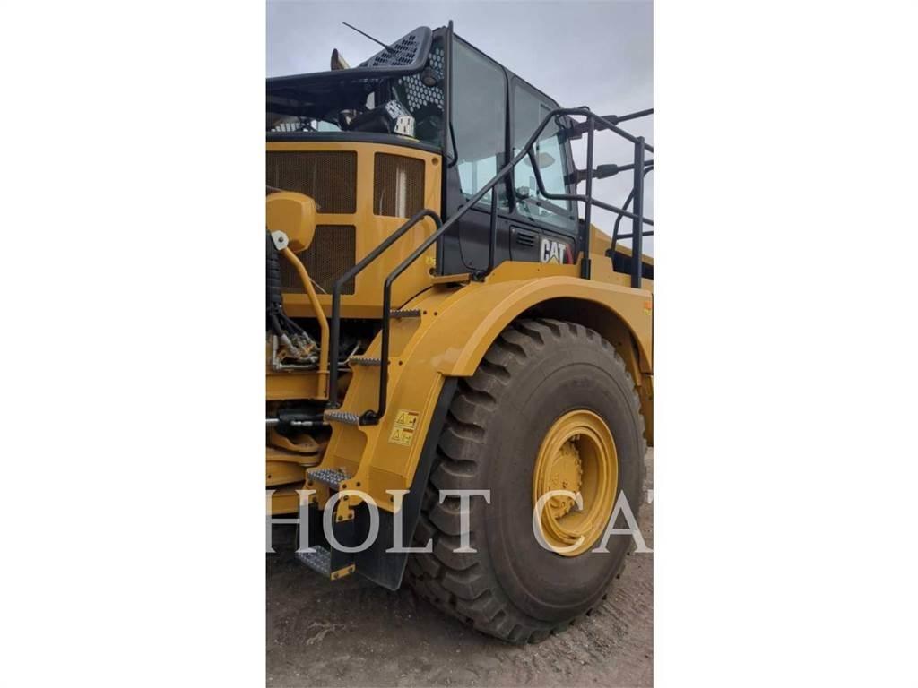 CAT W00 740GC タンカートラック