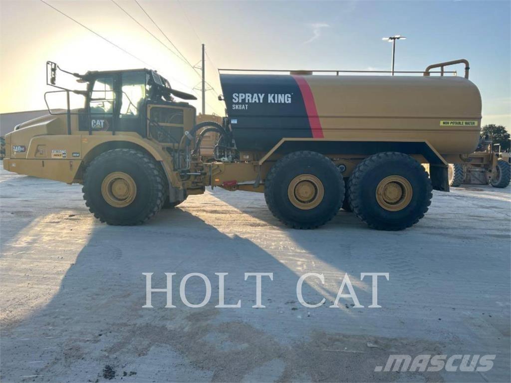 CAT W00 740GC タンカートラック