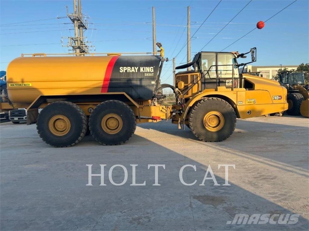 CAT W00 740GC タンカートラック